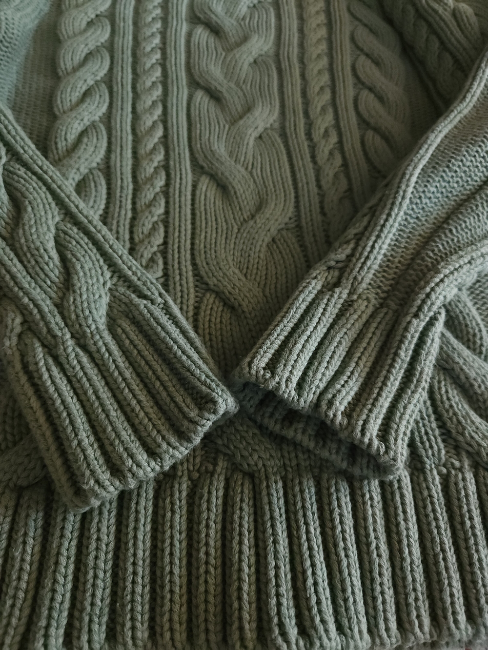 L.L. Bean Double L Cable Crewneck Sweater Sage Green Bay Leaf Cotton Size Small - Picture 7 of 12